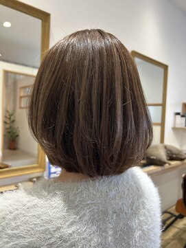 ルベリエ(Le Belier) ミディアムボブ