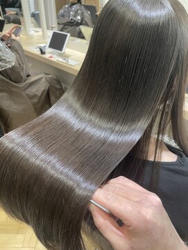 ジーナ 福岡天神(Zina) *うる艶になりたい方必見*髪質改善トリートメントZina福岡天神