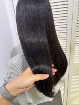 アドラーブル 万代店 (adorable) 20代30代髪質改善カラー暗め艶髪ラベンダーグレー透け感