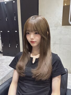 アルーシェ 新宿店(Alushe) 地毛と馴染むレイヤーカット