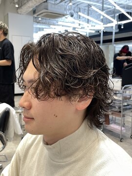 フィフスパーク(fifth PARK) 渋谷波巻きツイストスパイラル色気センターパートメンズパーマ