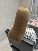 ミルクティーベージュ/ブリーチ/バレイヤージュ/似合わせカット