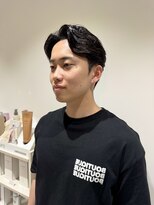 モリオフロムロンドン 大宮店(morio from London)&nbsp;センターパート×フェザーパーマ【かほ】