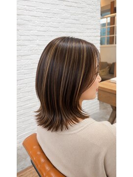 ジプソ 池袋西口(Gypso) 白髪ぼかしハイライト＋カット +髪質改善トリートメント