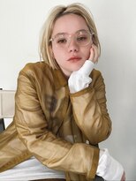 ルーム(Loom.)&nbsp;〈スタイリング簡単〉外国人風ブロンド×ストレートミニボブ