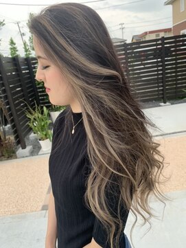 トゥエンティ(twenty) フェイスフレーミングハイライト