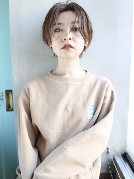 バース(BIRTH) 天神【BIRTH】センターパート×大人パーマ束感ショート