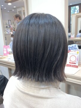 アルターリール(aL ter Rire) イメチェン/ハッシュカット/フルバング/似合わせカット/福原遼華