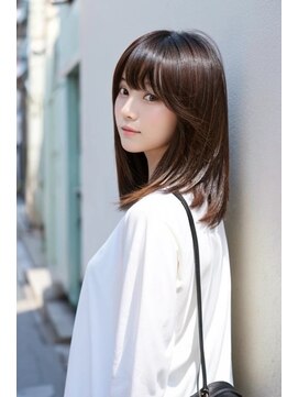 ロアゾブルーミュージアム(L'oiseau Bleu museum) やや前下がりにカットした切りっぱなしスタイル