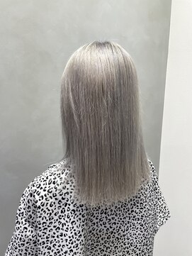エイト 博多店(EIGHT hakata) 【EIGHT hakata】シルバーグレー　長木雄飛