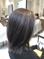 柔らかいハイライトグレージュカラー　(銀座)