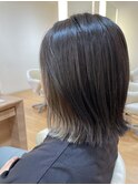 ナチュラルインナー/グレー/切りっぱなしボブ/外ハネ