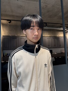 ゼストカロン(ZEST Kalon) サイド長めシースルーマッシュ