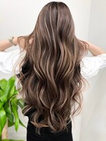 ジルブラン 横浜関内(JIL BLAN) ハイライトダブルカラーレイヤーカットベージュカラーハイトーン