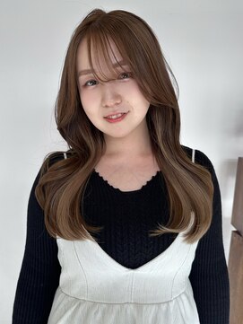 まろベージュとくびれヘア