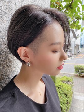 ミモザワークス(Mimosa Works) ミヤザキスタイル　20代30代40代 黒髪刈り上げハンサ ムショート