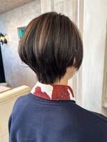 キャアリー(Caary)&nbsp;福山美容室Caaryくびれショート艶髪ショコラベージュ20代30代