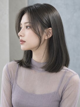 モト 船橋(moto) 韓国アイドル風ミディアムロブ顔周り艶髪オリーブブラック船橋