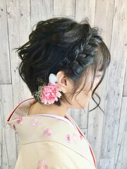 袴や着物のヘアーセットと着付は北区表町ヘアスペースムーンで！