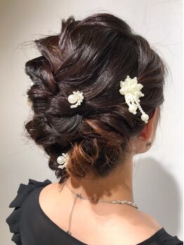 【ご新規様ヘアアップ\4,400】高品質×低価格！結婚式やちょっとしたお出かけ前にも◎特別な日を華やかに＊