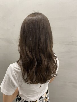 ジーナ セントラル銀座(Zina) 【Zina　CENTRAL】イメチェンパーマ耳かけ×フォギーベージュ