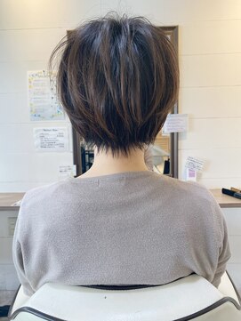 リーフ 王寺店(LEAF≠) 大人かわいい20代30代40代　フワッと動くレイヤーショート