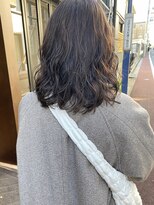 コフィー バイ メルト 吉祥寺(cofy by melt)&nbsp;【三ツ井純】コテ巻き風無造作パーマ こなれヘア ミルクティー