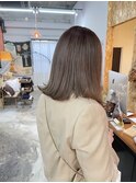 ケアブリーチミルクティーグレージュ切りっぱなしヘイリーボブ