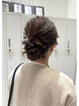 ジーナ 福岡天神(Zina) 《koharu》お呼ばれヘア　シニヨン