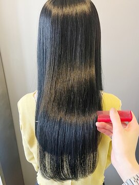 スペシウムバイアンバースデー(spacium by UNBIRTHDAY) 地毛風ストレート/髪質改善　【HIYORI】