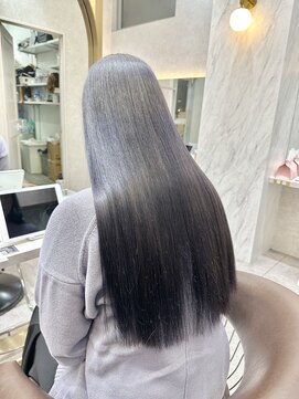 ロンド レア 天神大名店(Lond Le’a) 天神大名ダブルカラーケアブリーチアッシュグレー髪質改善