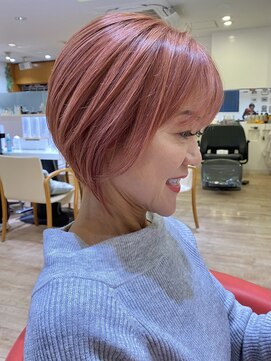 レクタ(recta) 大人30代40代前下がりピンクベージュショート