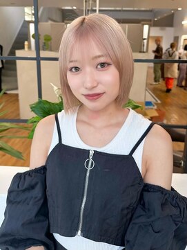 ミテ ナゴヤ(mite nagoya) ミルクティーベージュ / ベージュカラー / ボブカット