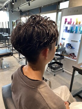 スタッド 松戸(stud. Men‘s) アップバングパーマ