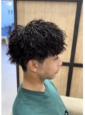 ツイストスパイラルパーマメンズマッシュ
