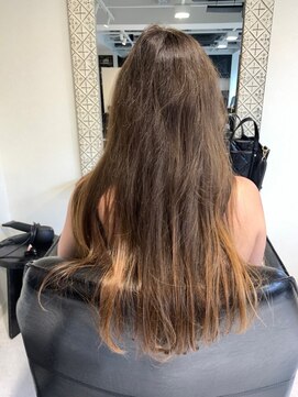 シアー 大阪梅田(SHEER.) 髪質改善×縮毛矯正×酸性ストレート【大阪梅田,中崎町美容室】