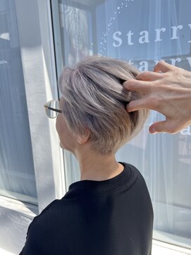 スターリースターリー(Starry Starry) 白髪活かしブリーチパール