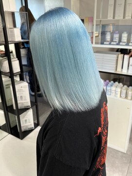 ベレーザ 渋谷(BELEZA) 10892艶髪ネイビーブルーブルーシルバーストレートブルーカラー
