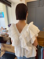 シロ(siro)&nbsp;切りっぱなしボブ外ハネ