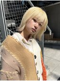 抜きっぱなし/抜きっぱなしブロンド/ブロンドヘア/裾カラー
