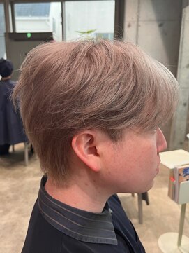 ライラ(Lyla) ブリーチ1～2回で出来る！シルバーベージュ　ミルクティーカラー