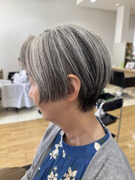 サラ ビューティ サイト 春日(SARA Beauty sight) 大人ハンサムショート