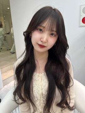 ロンドルピナス 小倉(Lond Lupinus) ブルーブラック/ワイドバング/美髪のススメ/外ハネボブ/北九州/