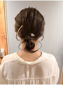 ミディアムヘアアレンジ