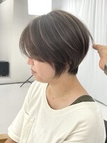 ジービージー(GBG)&nbsp;くびれショートボブ40代50代グレイカラー白髪染め白髪ぼかし