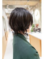 ワッカ(wacca)&nbsp;マッシュ　ウルフカット　丸みショート　質感調整