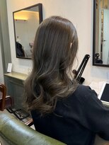 ジル ヘアデザイン ナンバ(JILL Hair Design NAMBA)&nbsp;オリーブベージュ/カーキアッシュ/透明感カラー/アッシュカラー