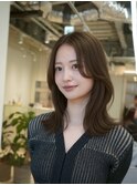 顔周りレイヤーカットくびれヘアミルクティーベージュカラー韓国