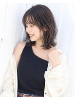 リビンバイアフロート(Livin by afloat)&nbsp;20代30代40代大人可愛いミディアムレイヤー　おおたかの森