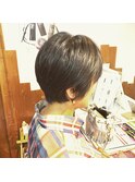 ショートボブ